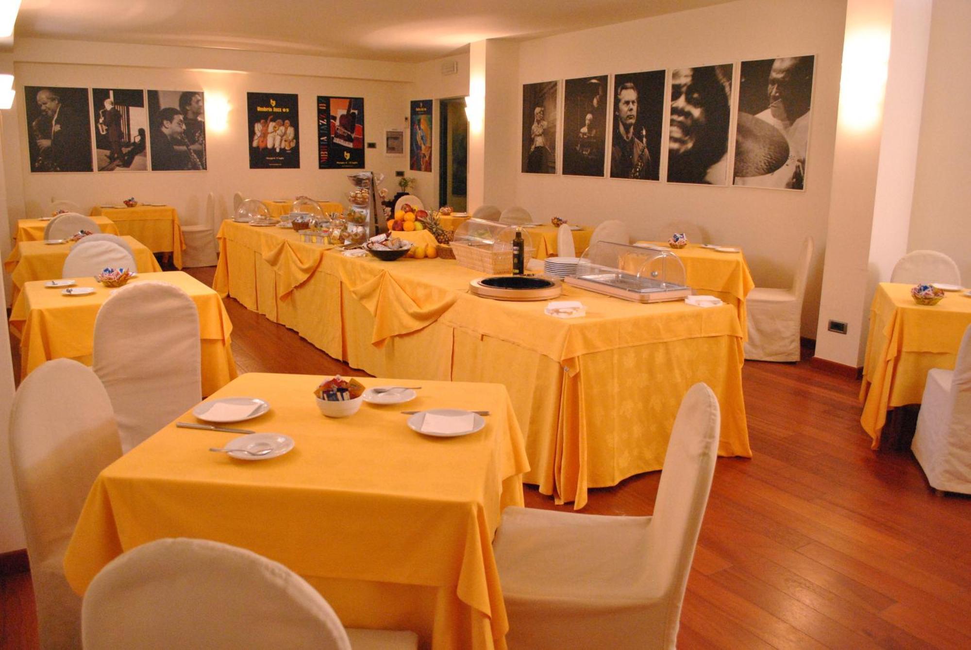 Deco Hotel 페루자 외부 사진